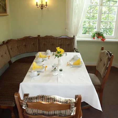 Marienhof Гостевой дом Гкоберн-Гондорф