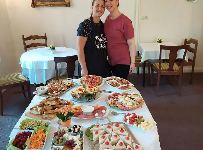 Marienhof 게스트하우스 3*